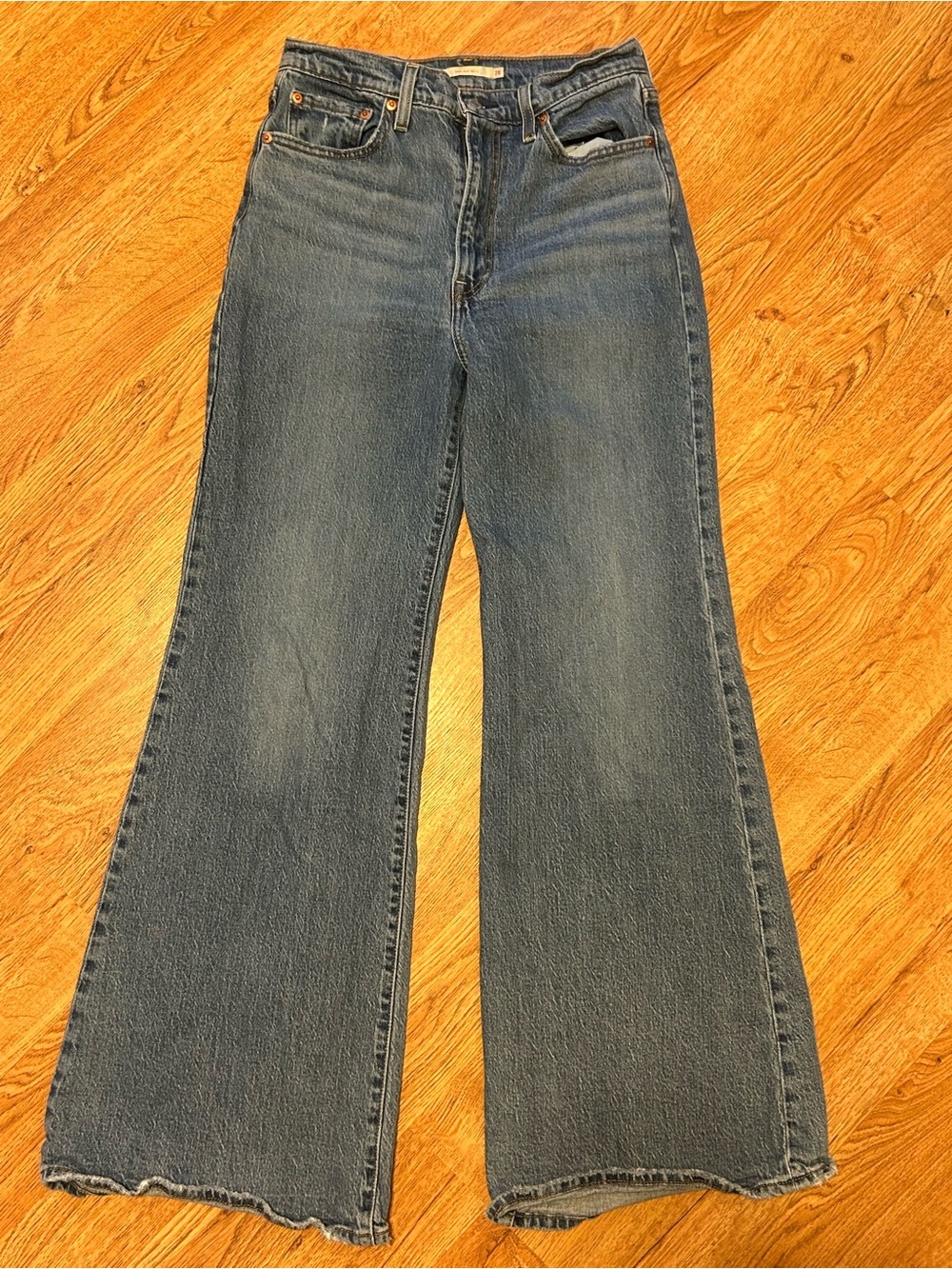 Levi's Vintage-Inspired Wide Leg Jeans in Blue Denim